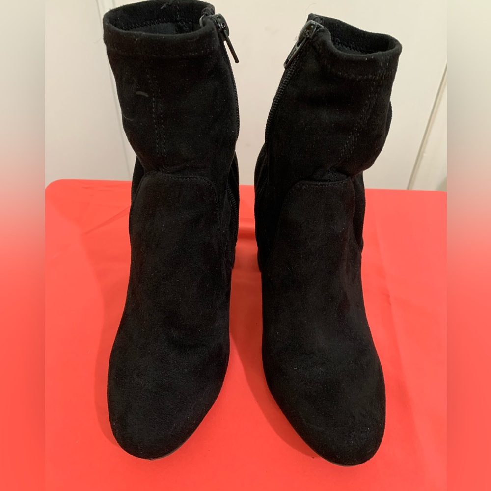 EUC a.n.a. Booties